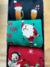 Load image into Gallery viewer, Men's Socks Gift box 3pack XMAS