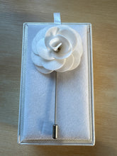 Load image into Gallery viewer, Velvet flower, white, lapel pin in gift box
